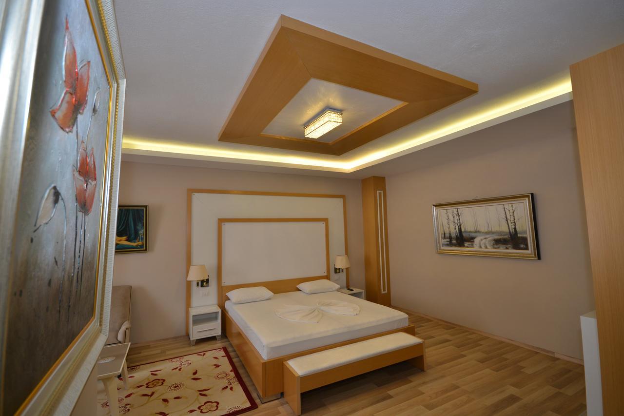 Hotel Veri Peshkopi Exterior foto